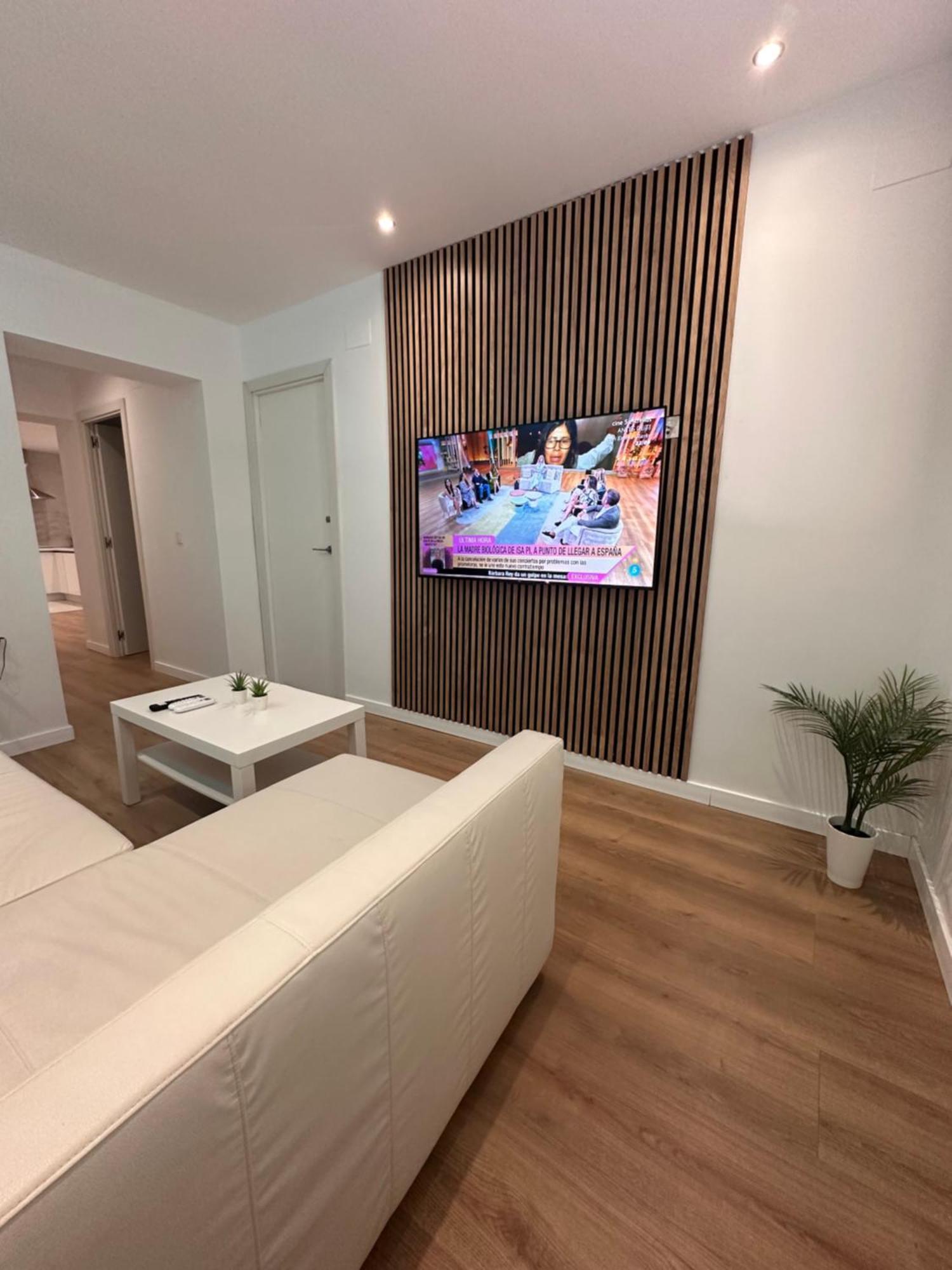 Ferienwohnung Claveles De Luxe Málaga Exterior foto